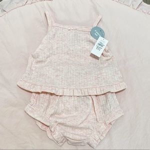 NWT BabyGAP pink ruffle outfit set